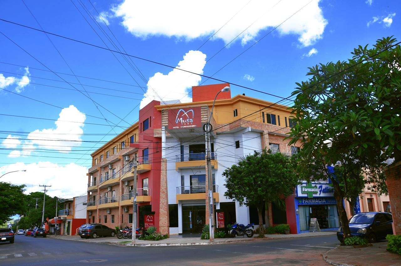 Musa Hotel Виярика Екстериор снимка